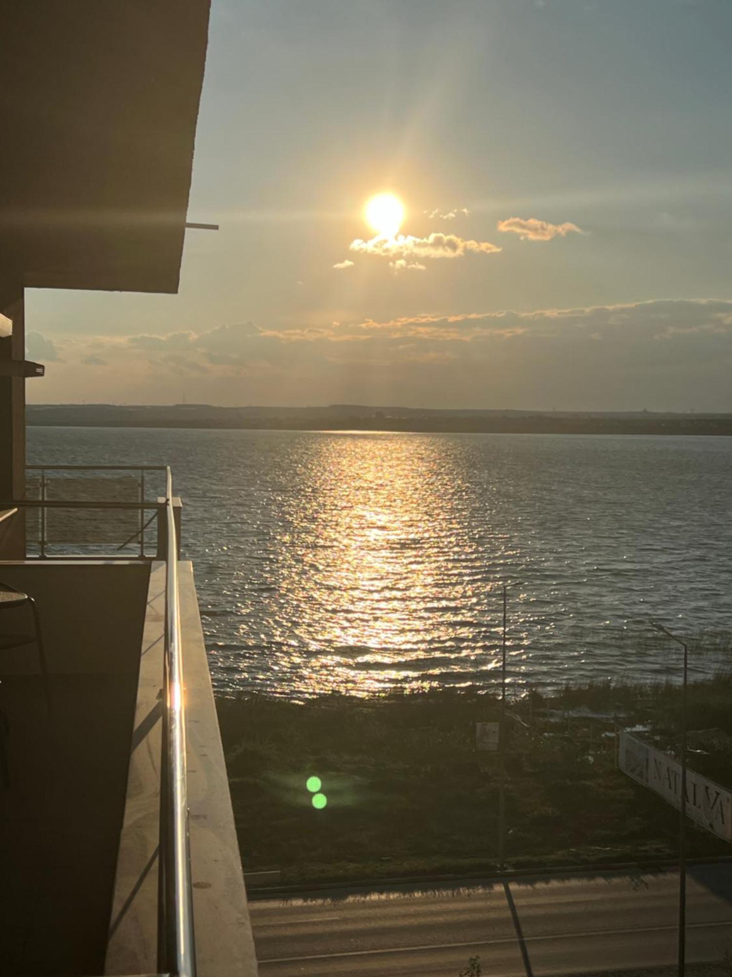 Zenstay Summerland Mamaia Dış mekan fotoğraf